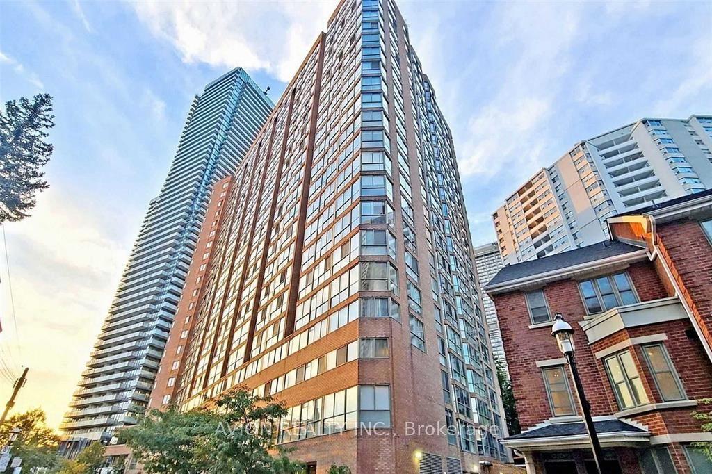 1055 Bay Street 1214 #1214 — photo 1