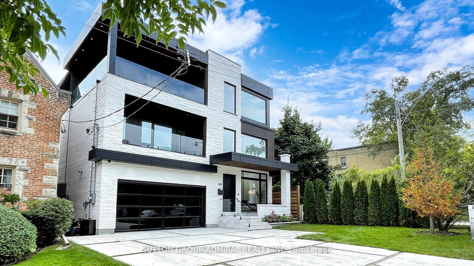 69 Elderwood Drive, Toronto — Detached for sale, photo 1