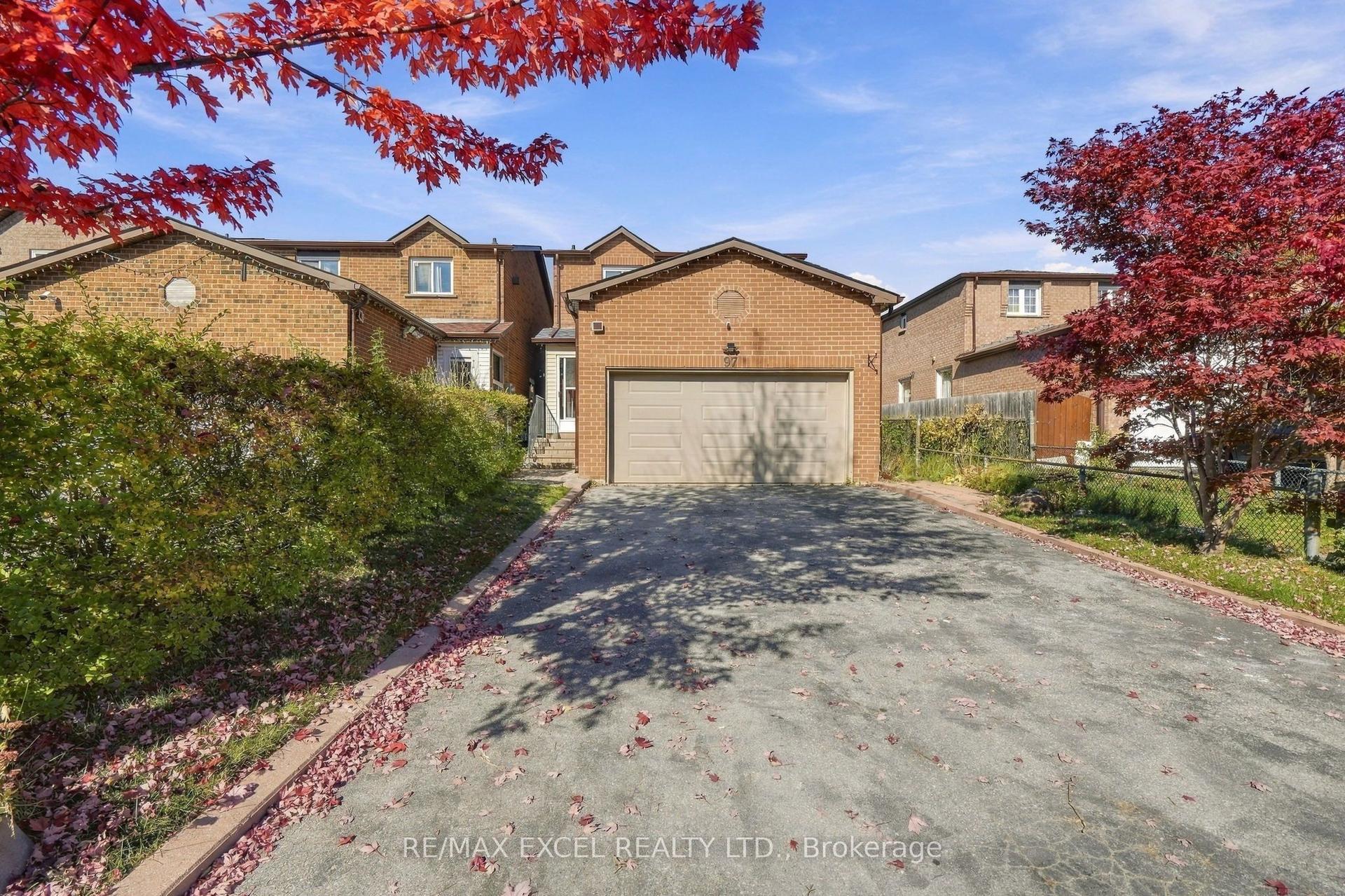 97 Tangmere Crescent, Markham — Detached for sale, photo 1
