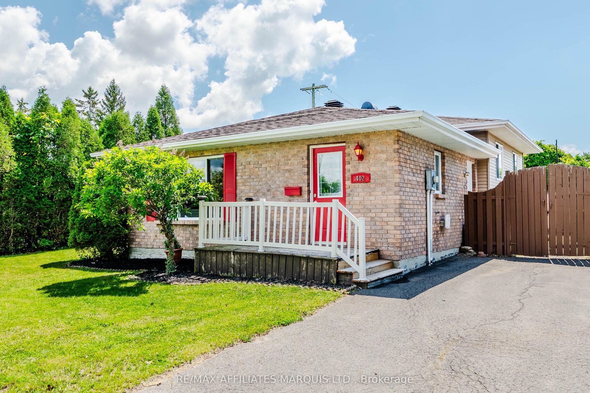 402 Cline Avenue — photo 1