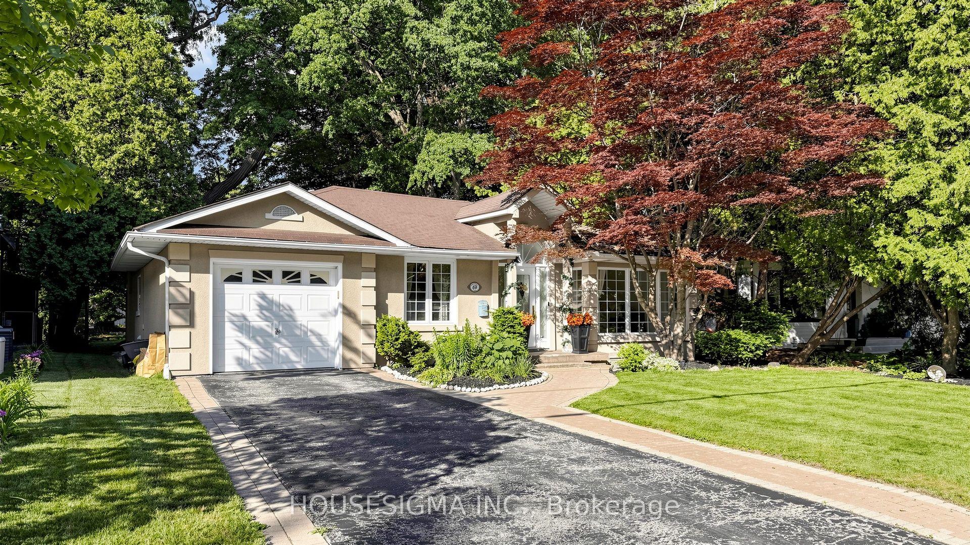 69 Holyrood Avenue — photo 1