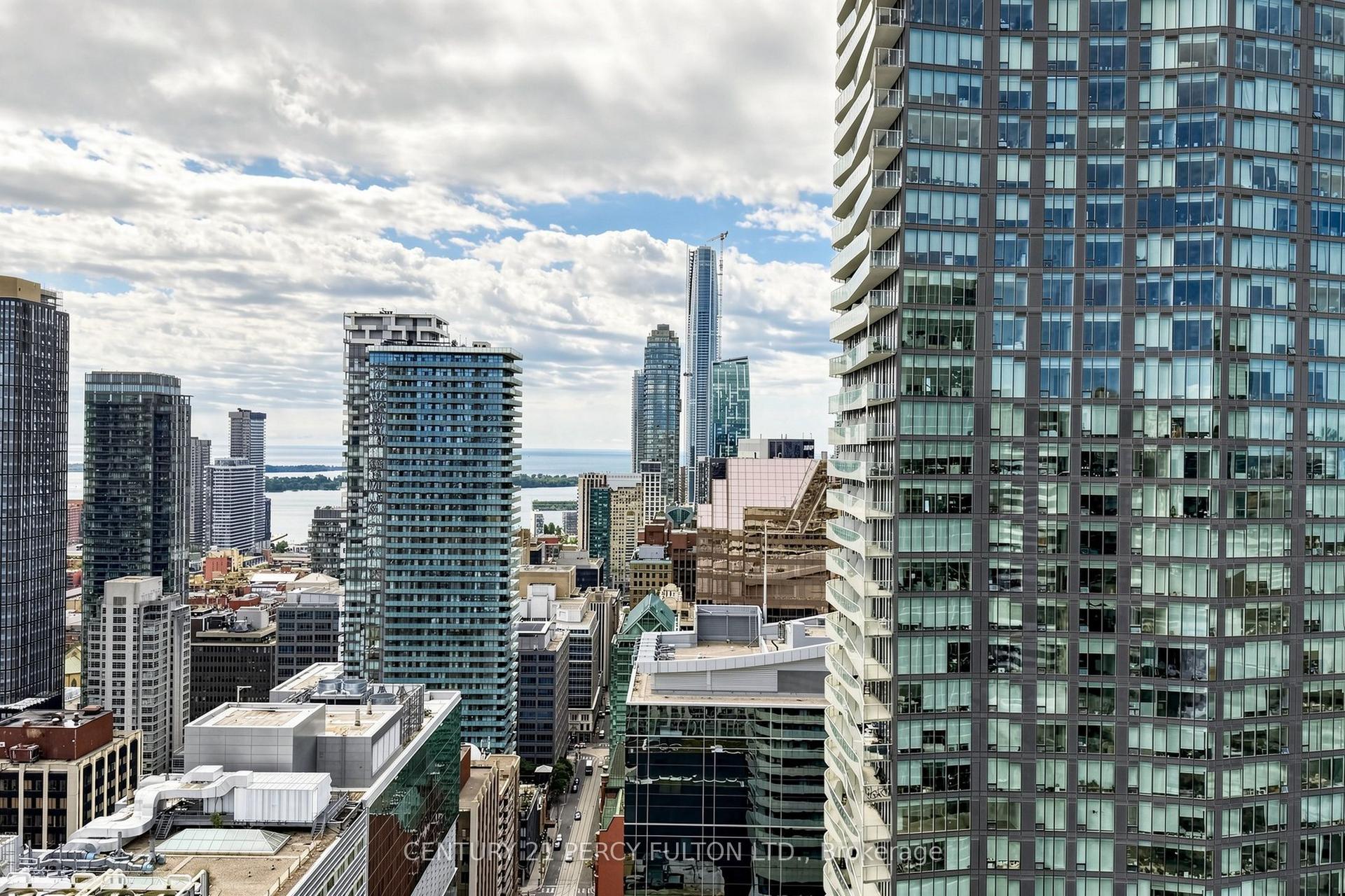 210 Victoria Street 4106 #4106, Toronto — Condo for sale, photo 1