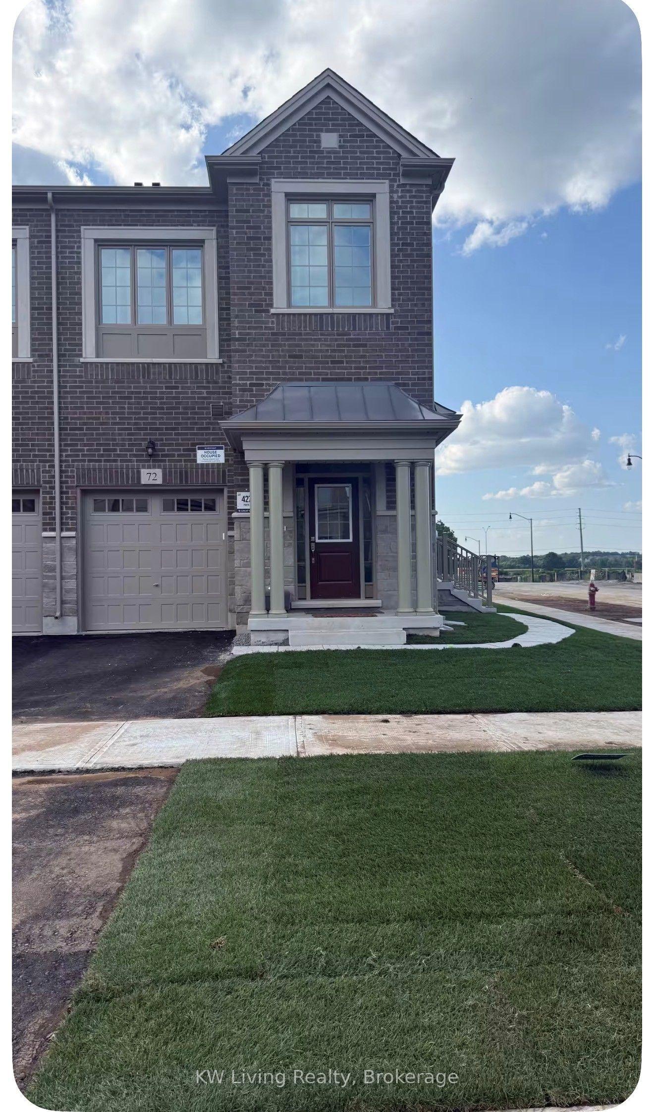 72 Bermondsey Way, Brampton — Townhouse for lease, photo 1