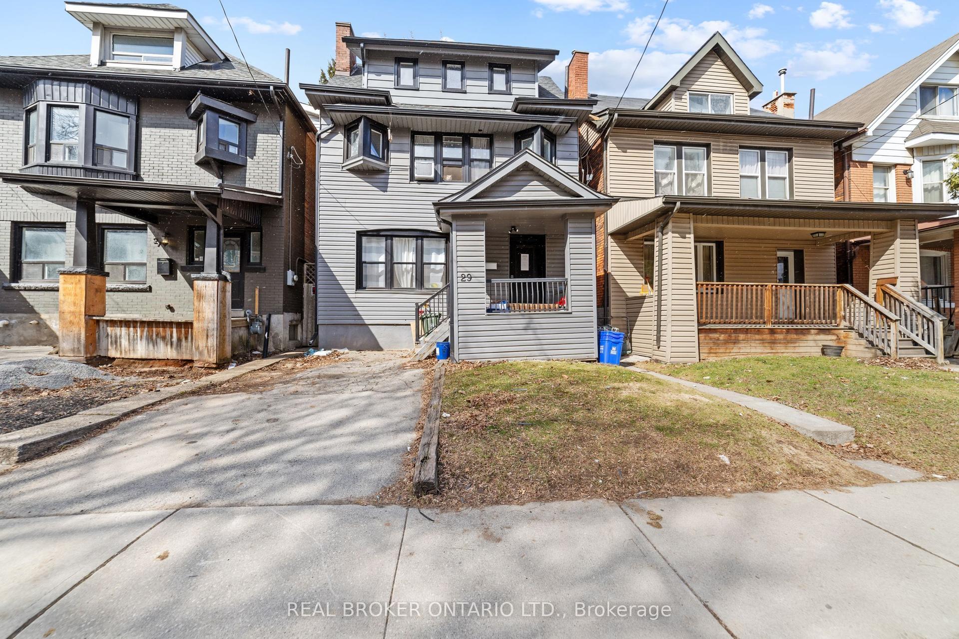 29 Gibson Avenue — photo 1