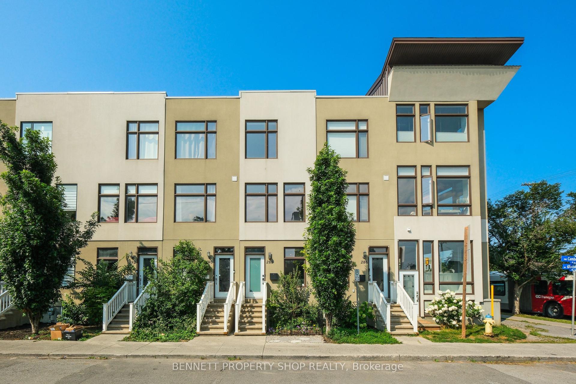 288 Cambridge Street N, West Centre Town — Townhouse for sale, photo 1