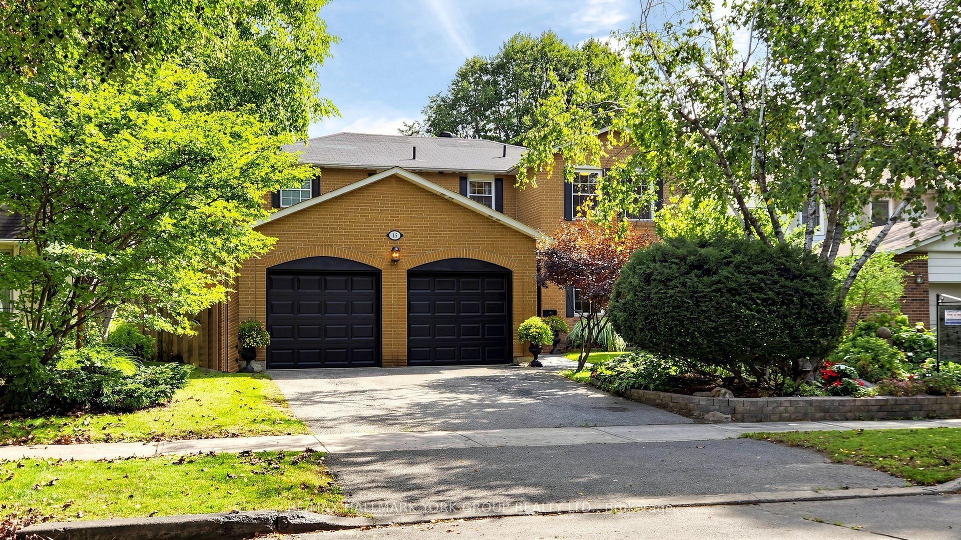 45 Pinnacle Road, Toronto — Detached for sale, photo 1