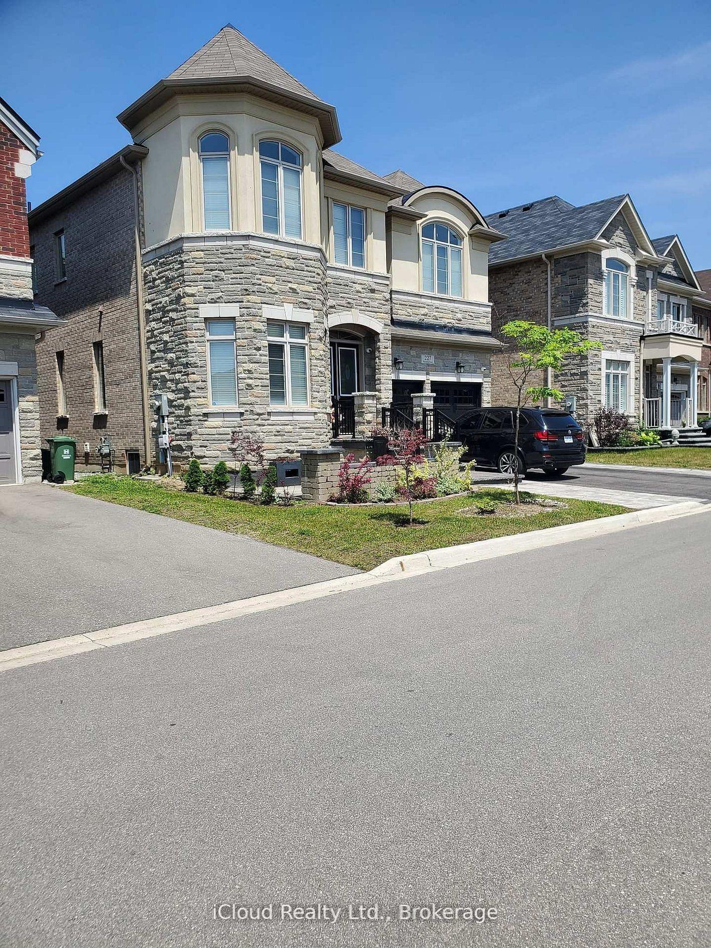 227 Humphrey Street — photo 1
