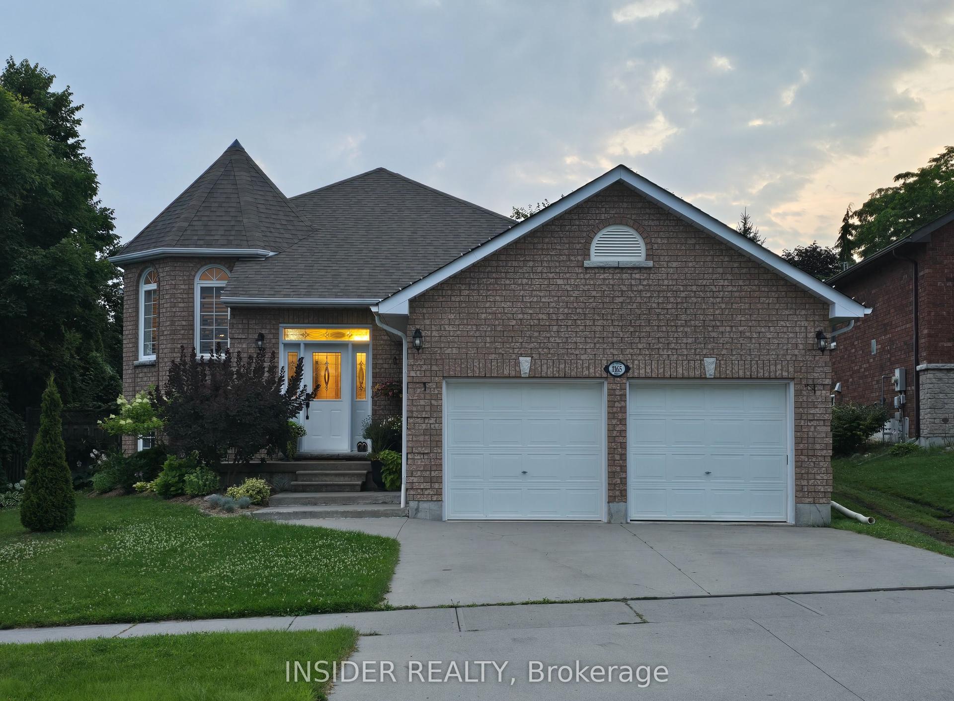 1165 Ashland Drive — photo 1