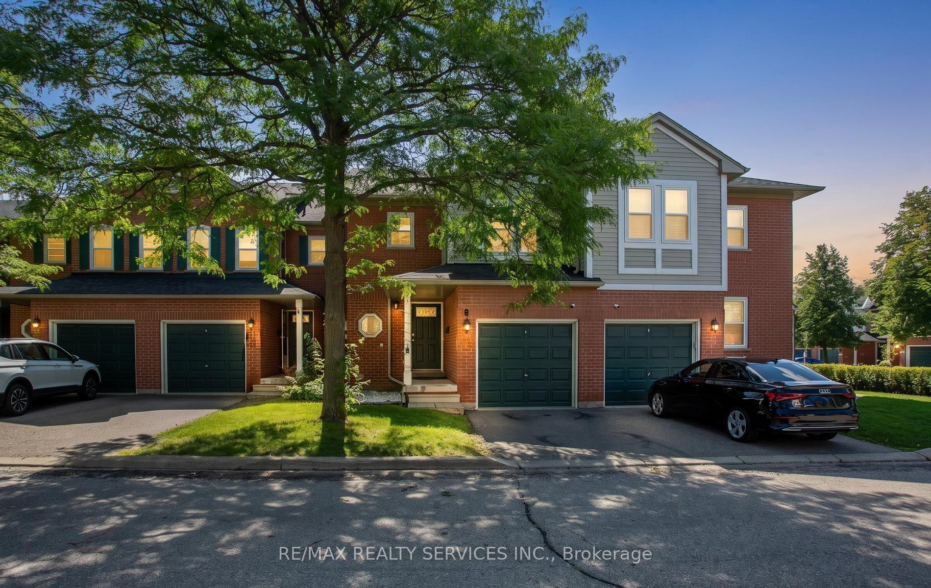 5659 Glen Erin Drive 40 #40, Mississauga — Condo Town for sale, photo 1