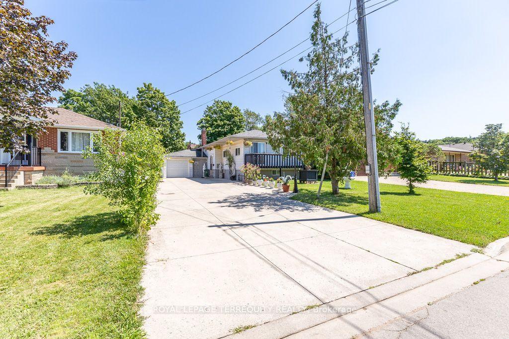 134 Homeside Avenue, Hamilton — Detached for lease, photo 1