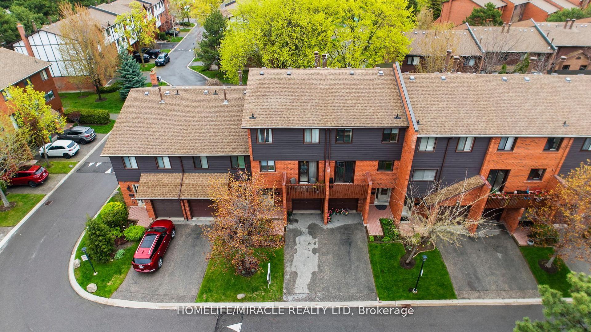 4165 Fieldgate Drive 32 #32, Mississauga — Condo Town for sale, photo 1