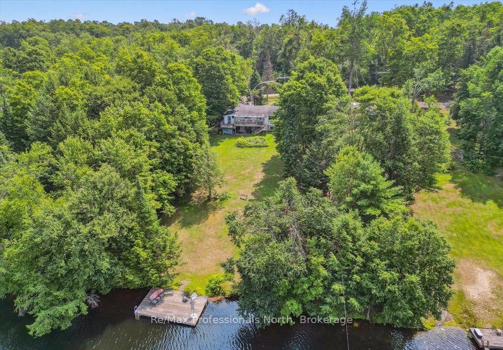 1042 River Haven Road — photo 1