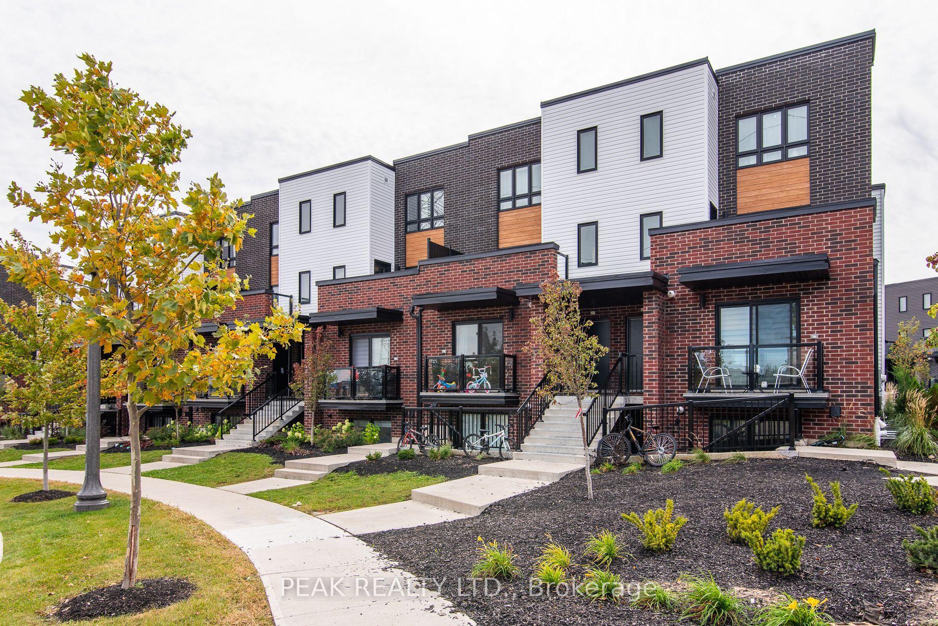 243 Chapel Hill Drive, Kitchener — Condo Town for sale, photo 1