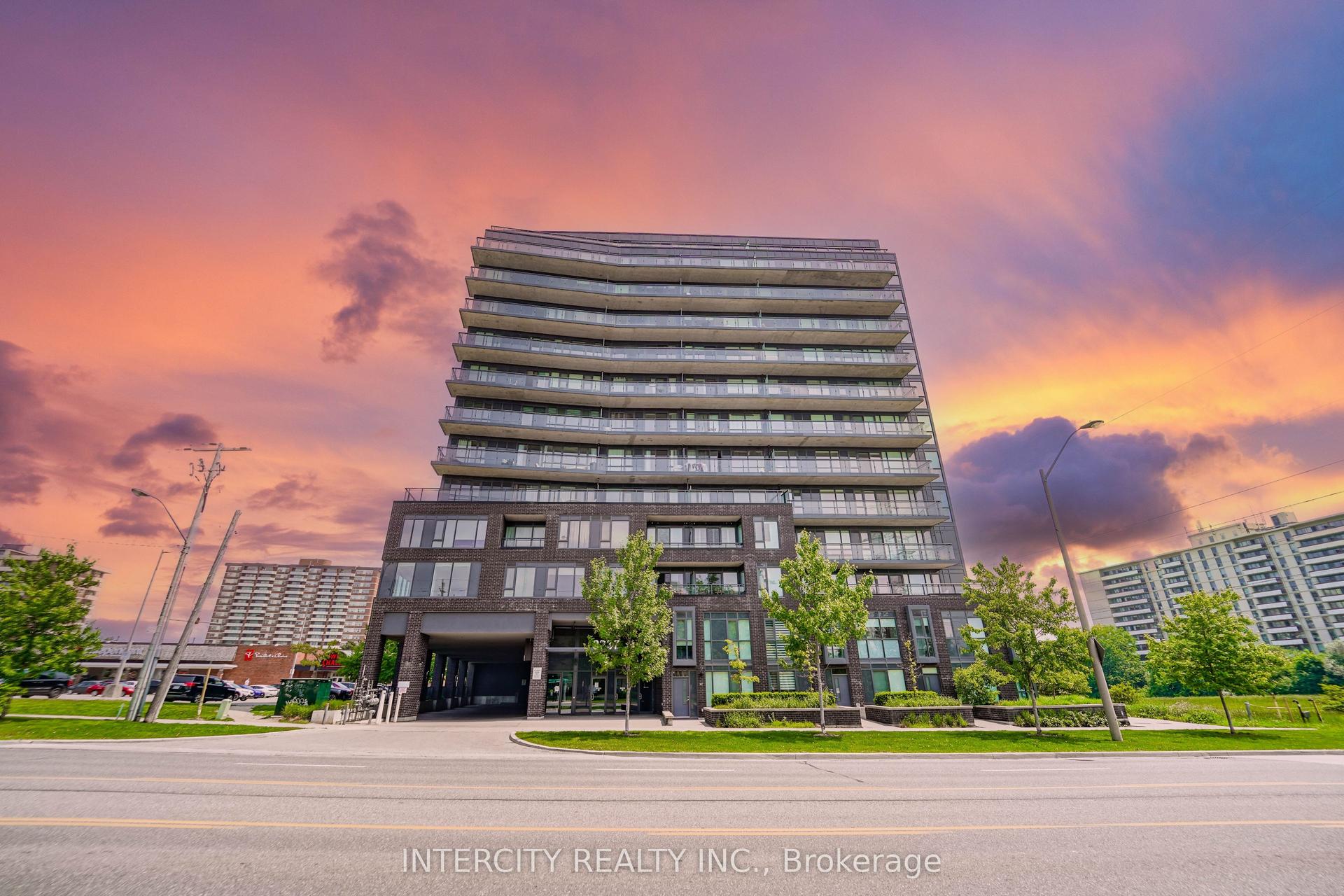 3237 Bayview Avenue 611 #611 — photo 1