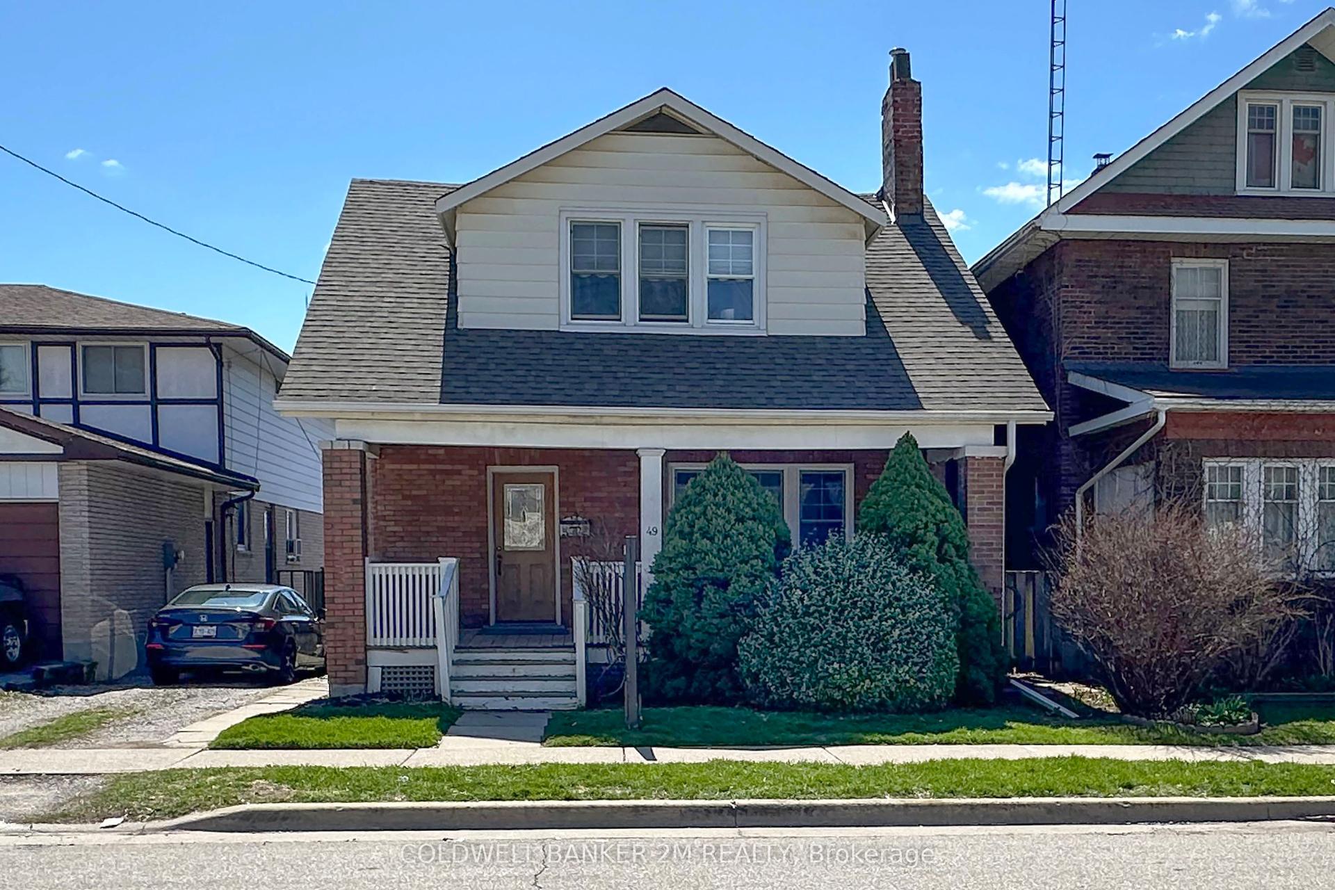 49 Brock Street E — photo 1