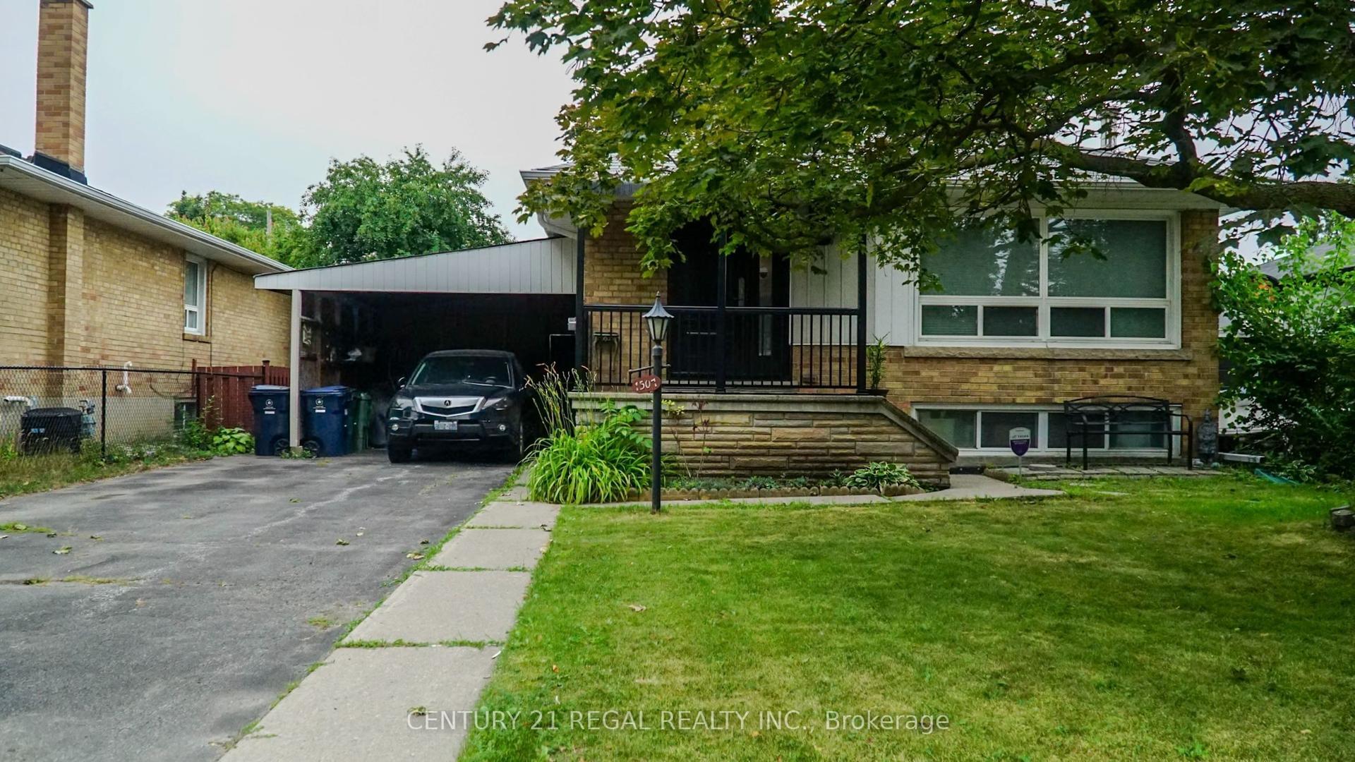 1507 Pharmacy Avenue, Toronto — Detached for sale, photo 1