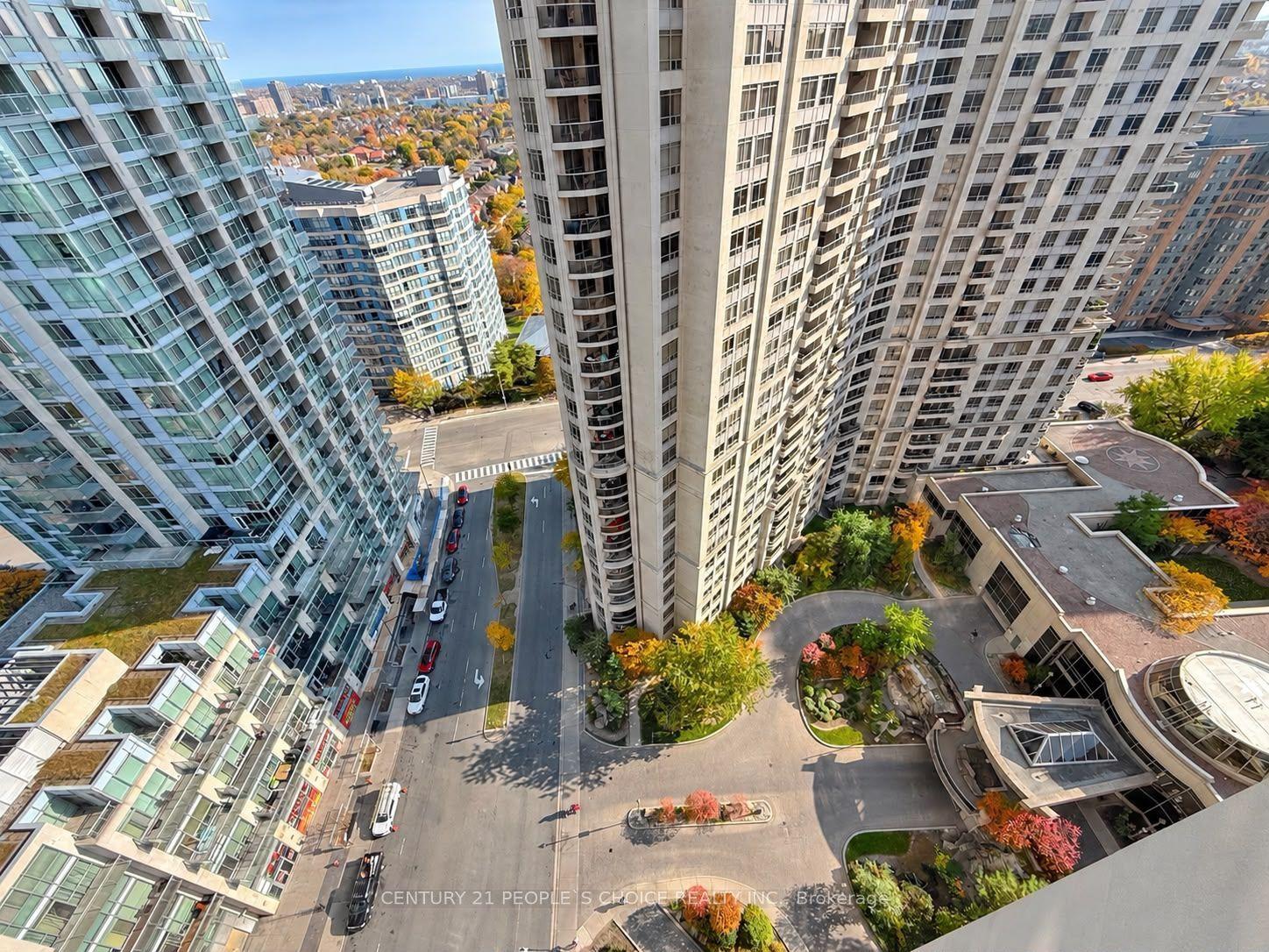 3888 Duke Of York Boulevard 2425 #2425, Mississauga — Condo for sale, photo 1