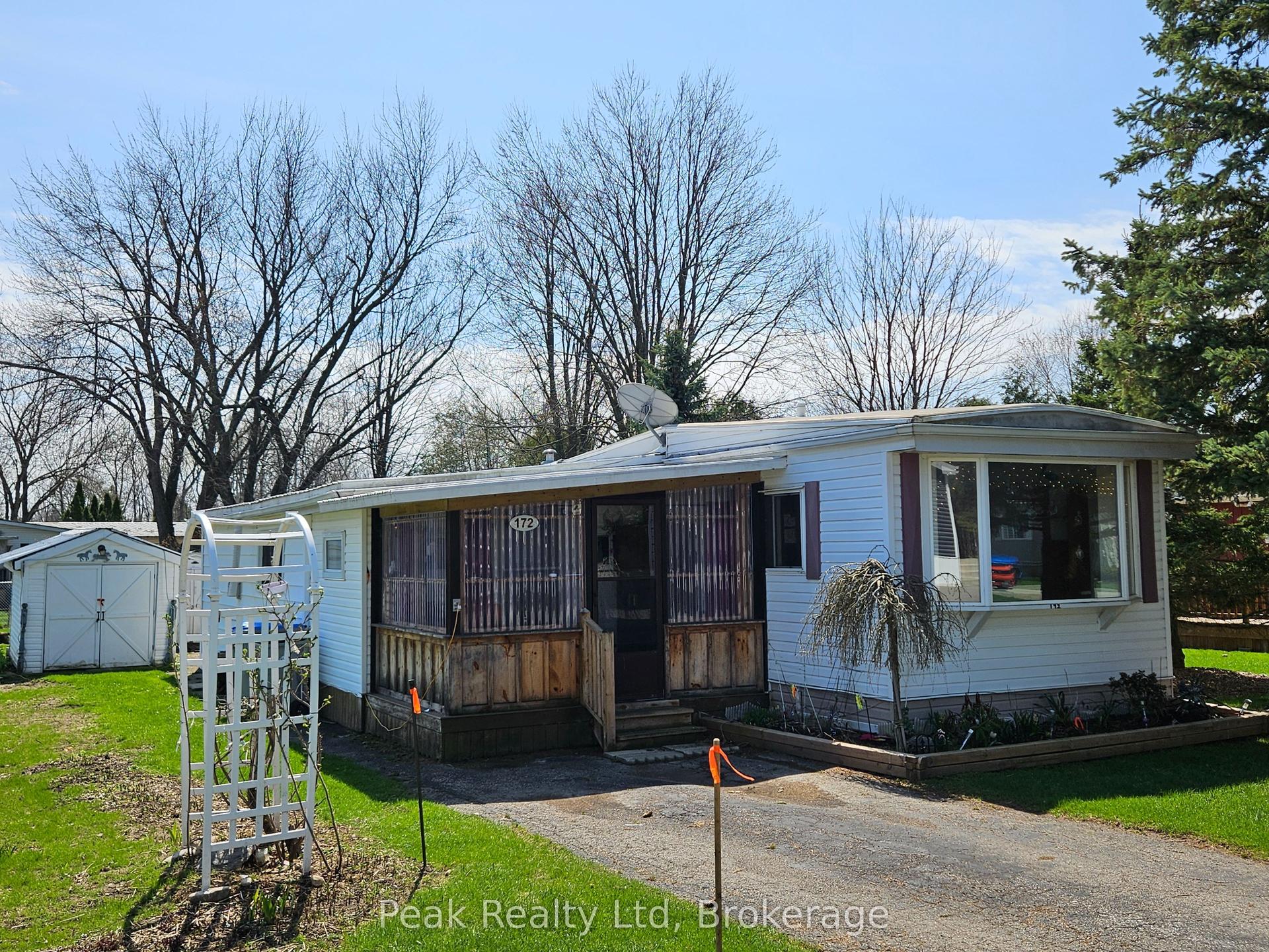 172 Birch Street — photo 1