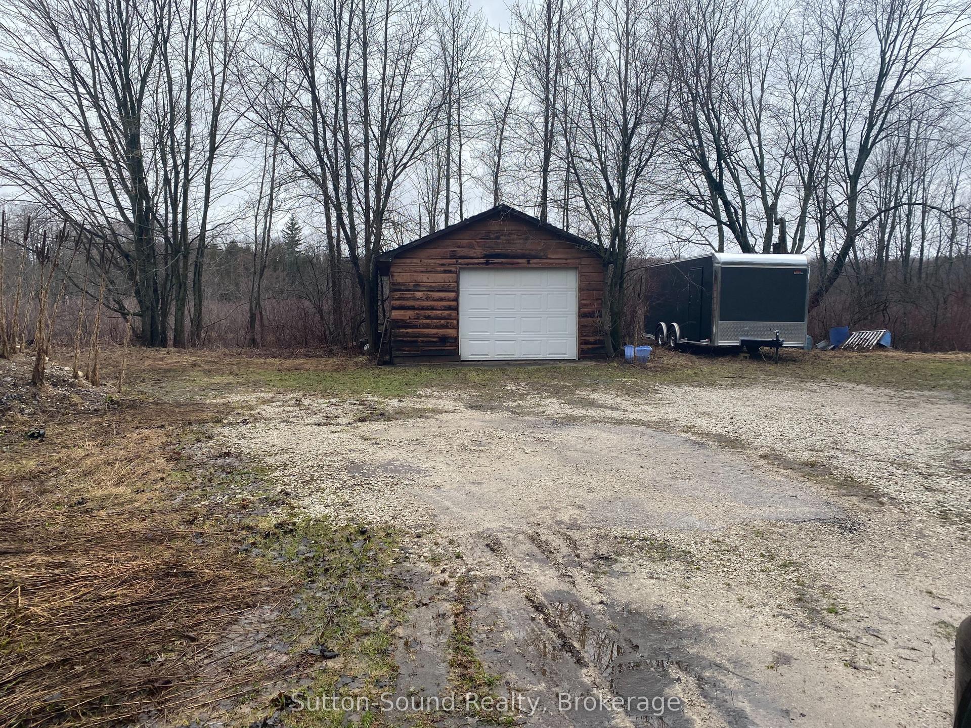 n/a Division/Cruickshank Street — photo 1
