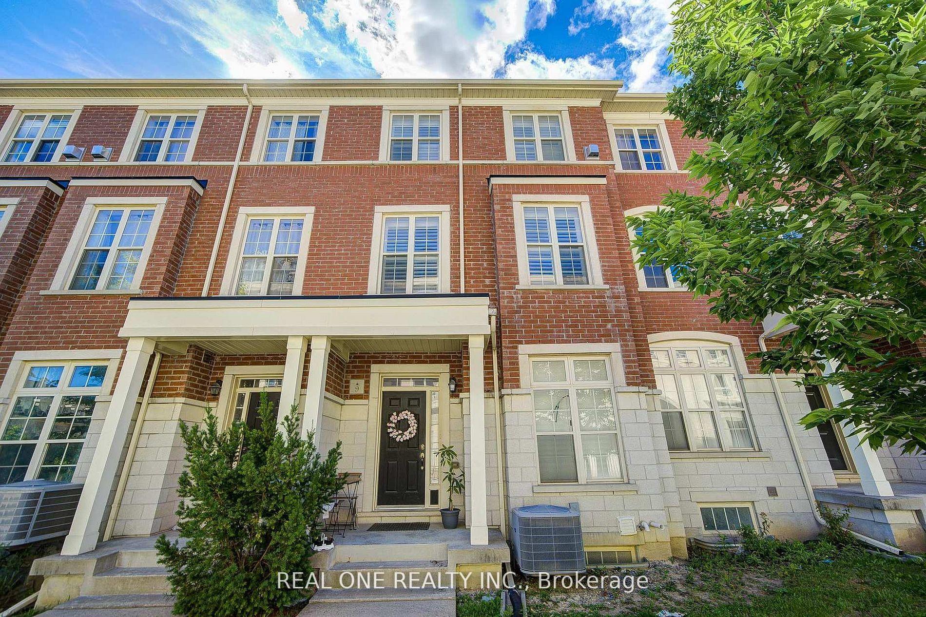 9 Ruskov Lane Upper #Upper, Markham — Townhouse for lease, photo 1