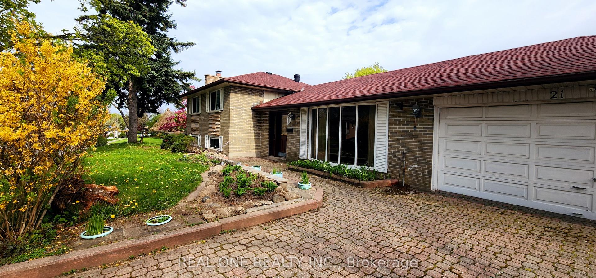 21 Pegasus Trail — photo 1