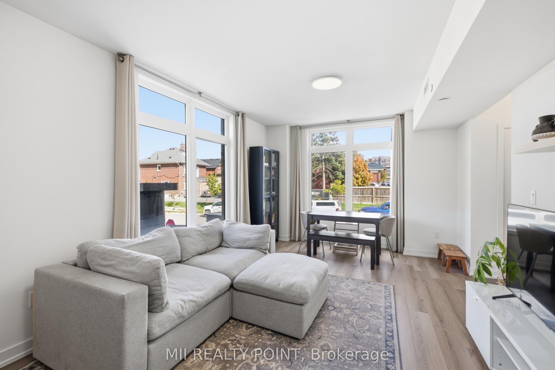 56 Elizabeth Street S 1201 #1201, Richmond Hill — Condo Town for sale, photo 1