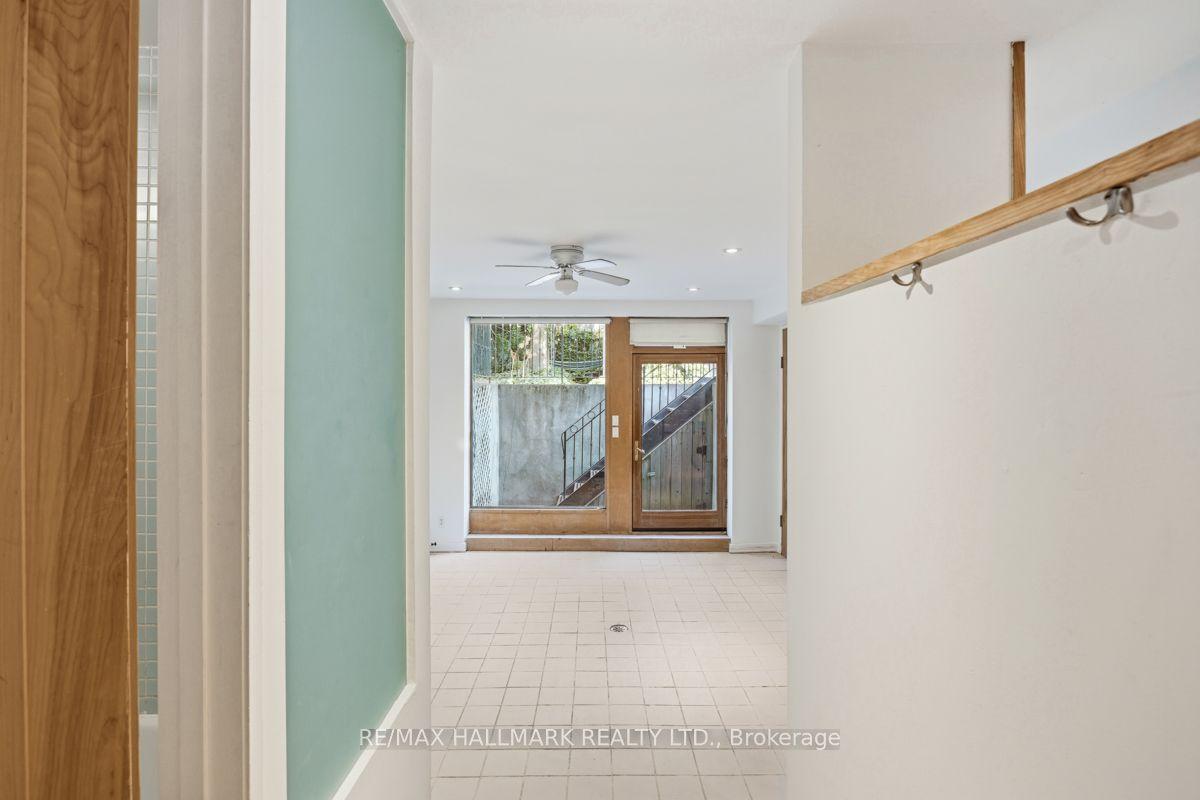 321 Palmerston Boulevard Lower-B #Lower-B, Toronto — Multiplex for lease, photo 1