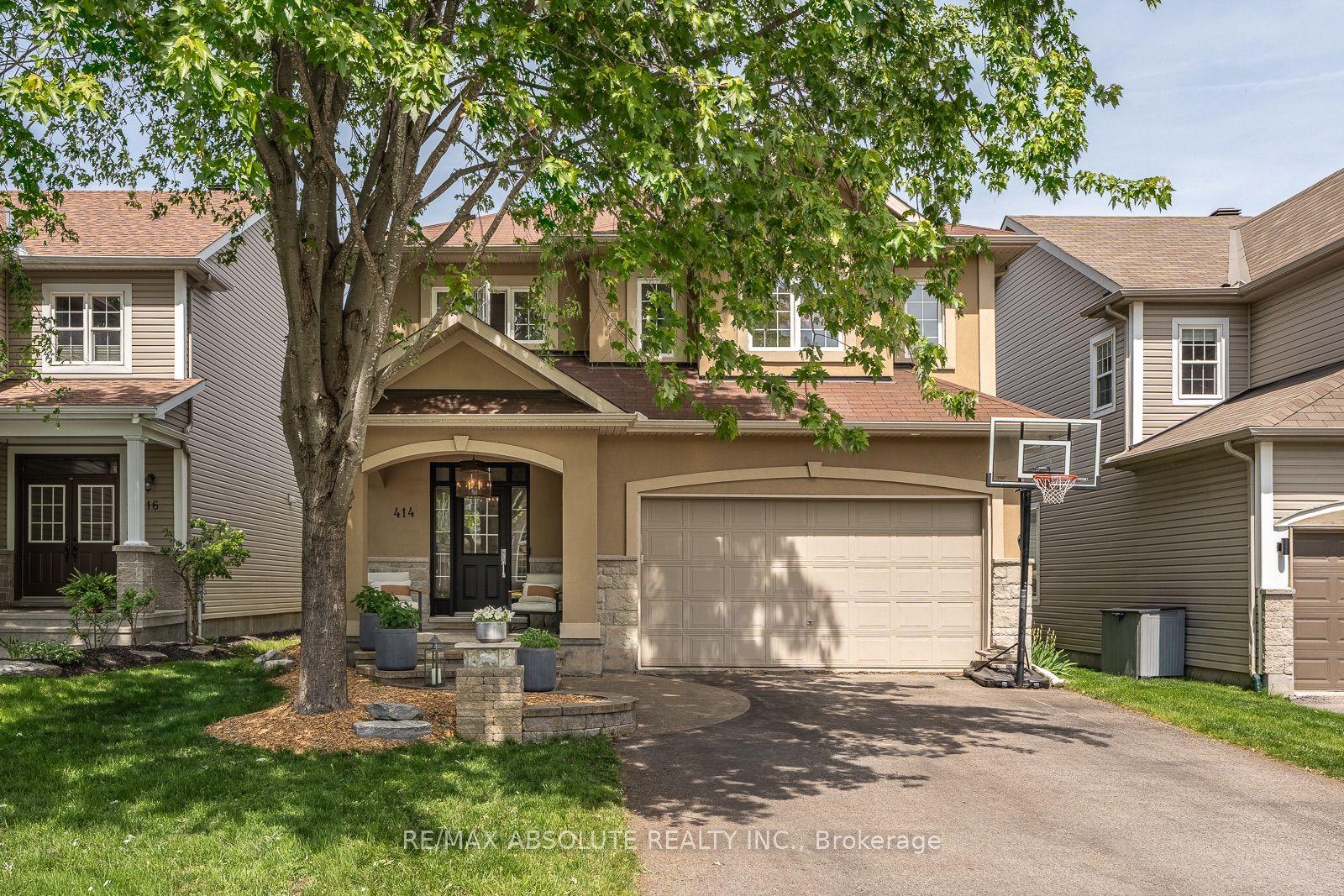 414 LANDSWOOD Way — photo 1