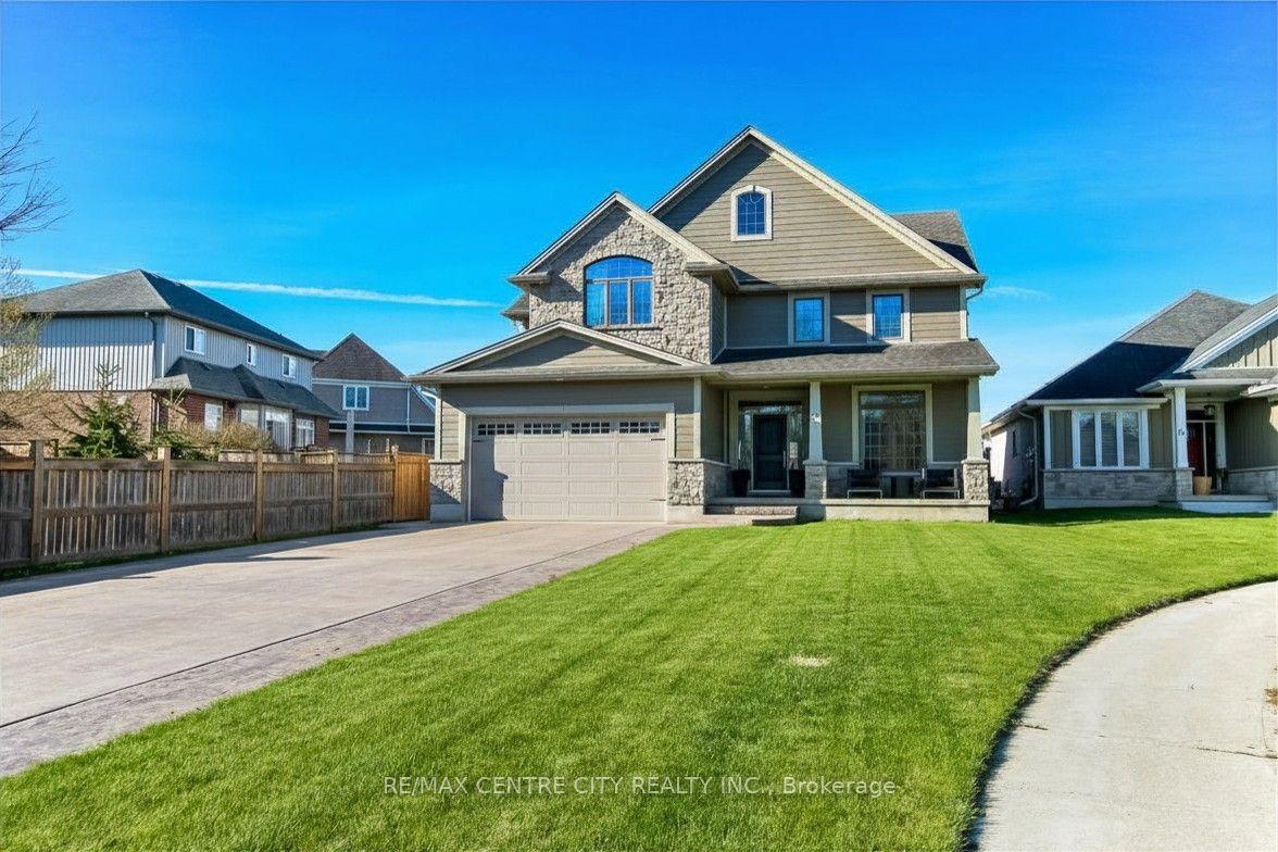 12 Pebble Beach Court — photo 1