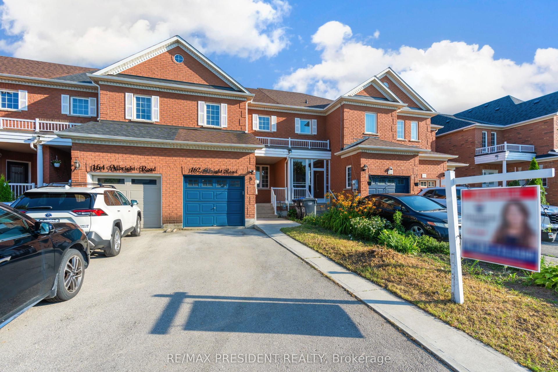 162 Albright Road, Brampton — Townhouse for sale, photo 1