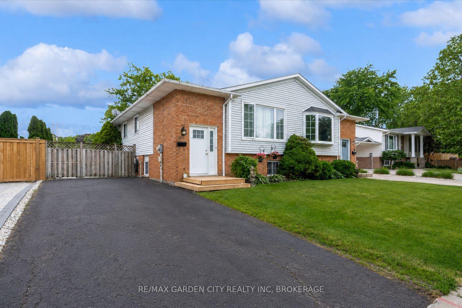 3920 Old Orchard Way — photo 1