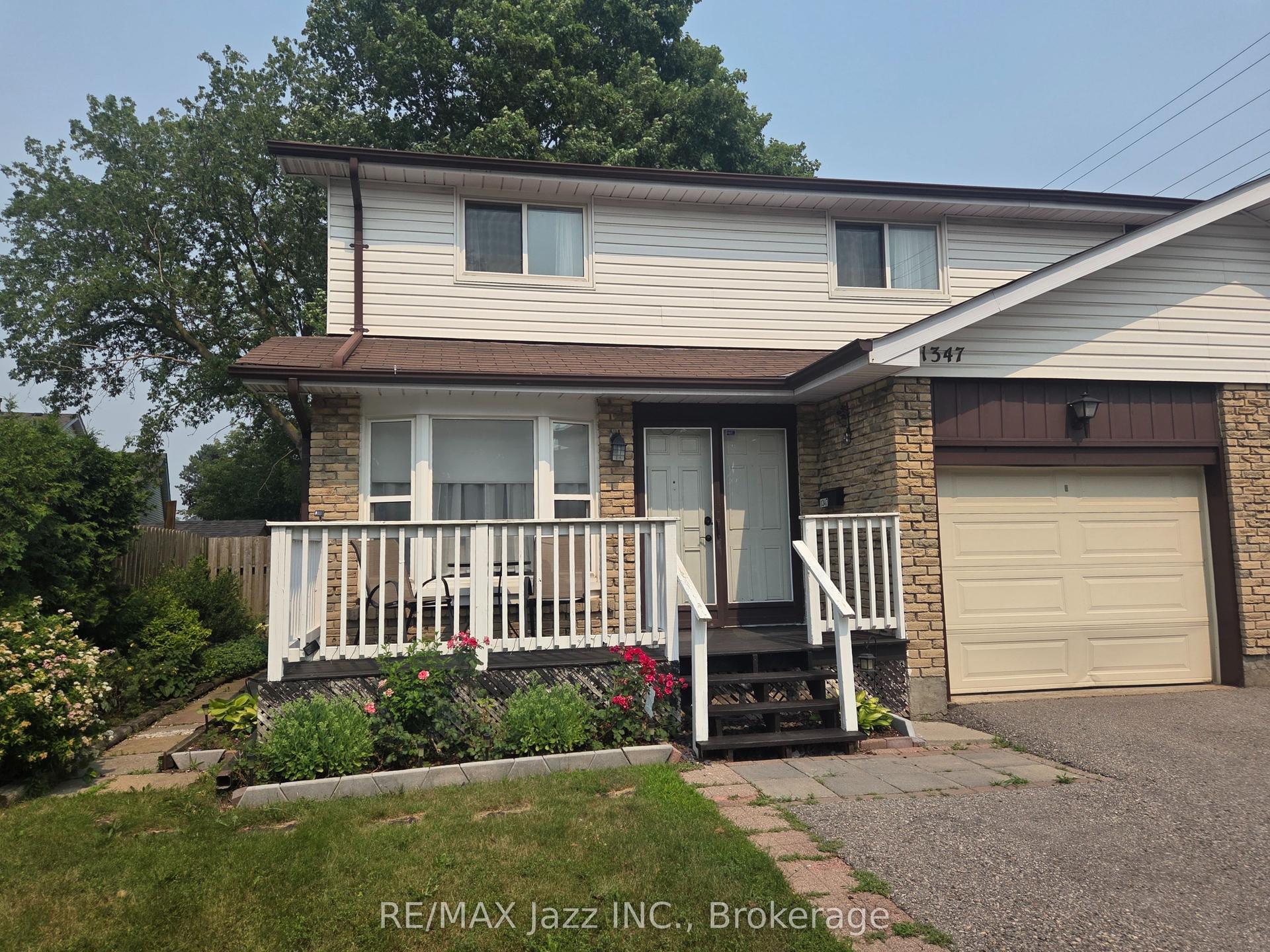 1347 Mary Street N, Oshawa — Semi-Detached for sale, photo 1