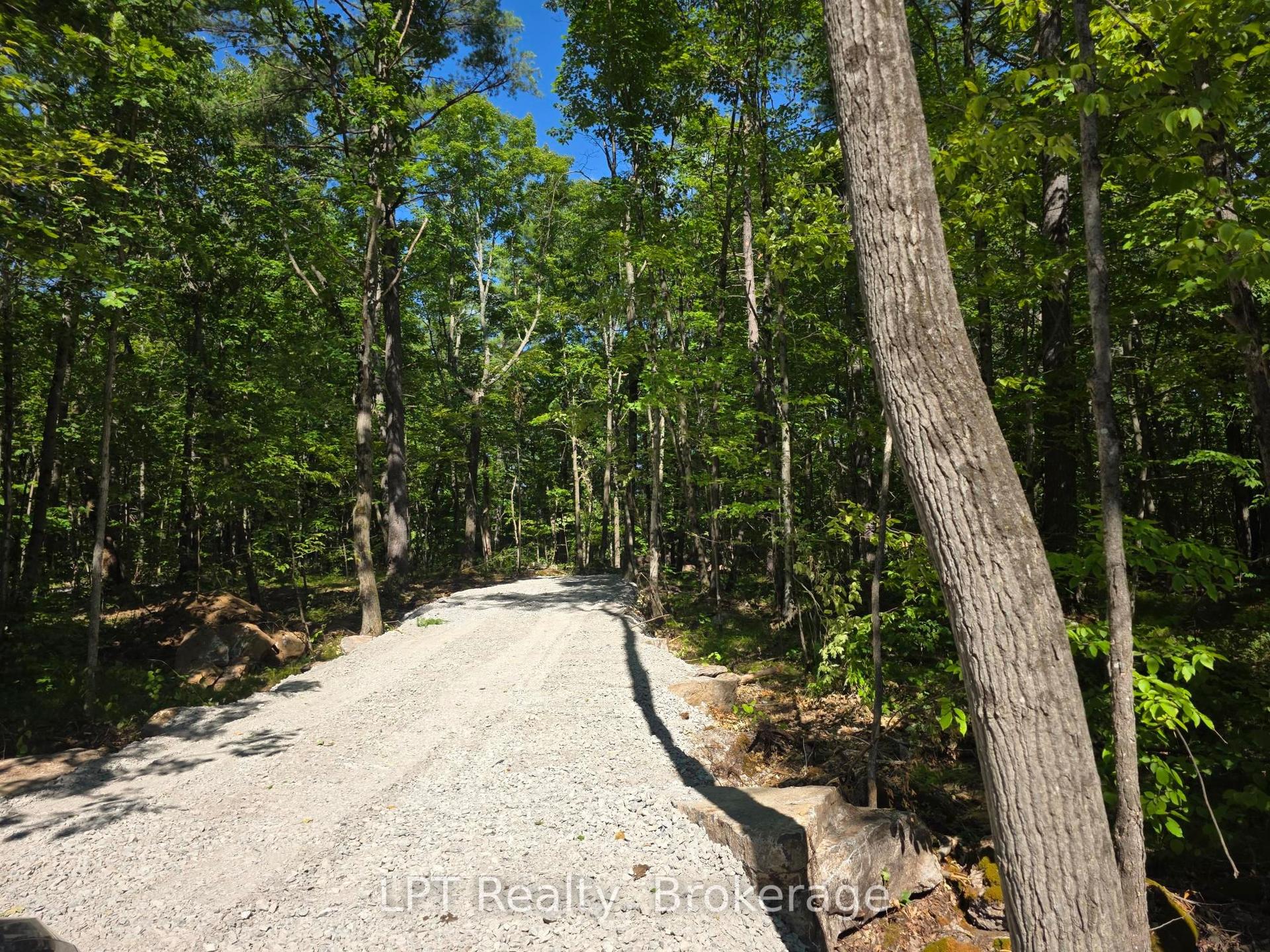 38 Marble Point Road — photo 1