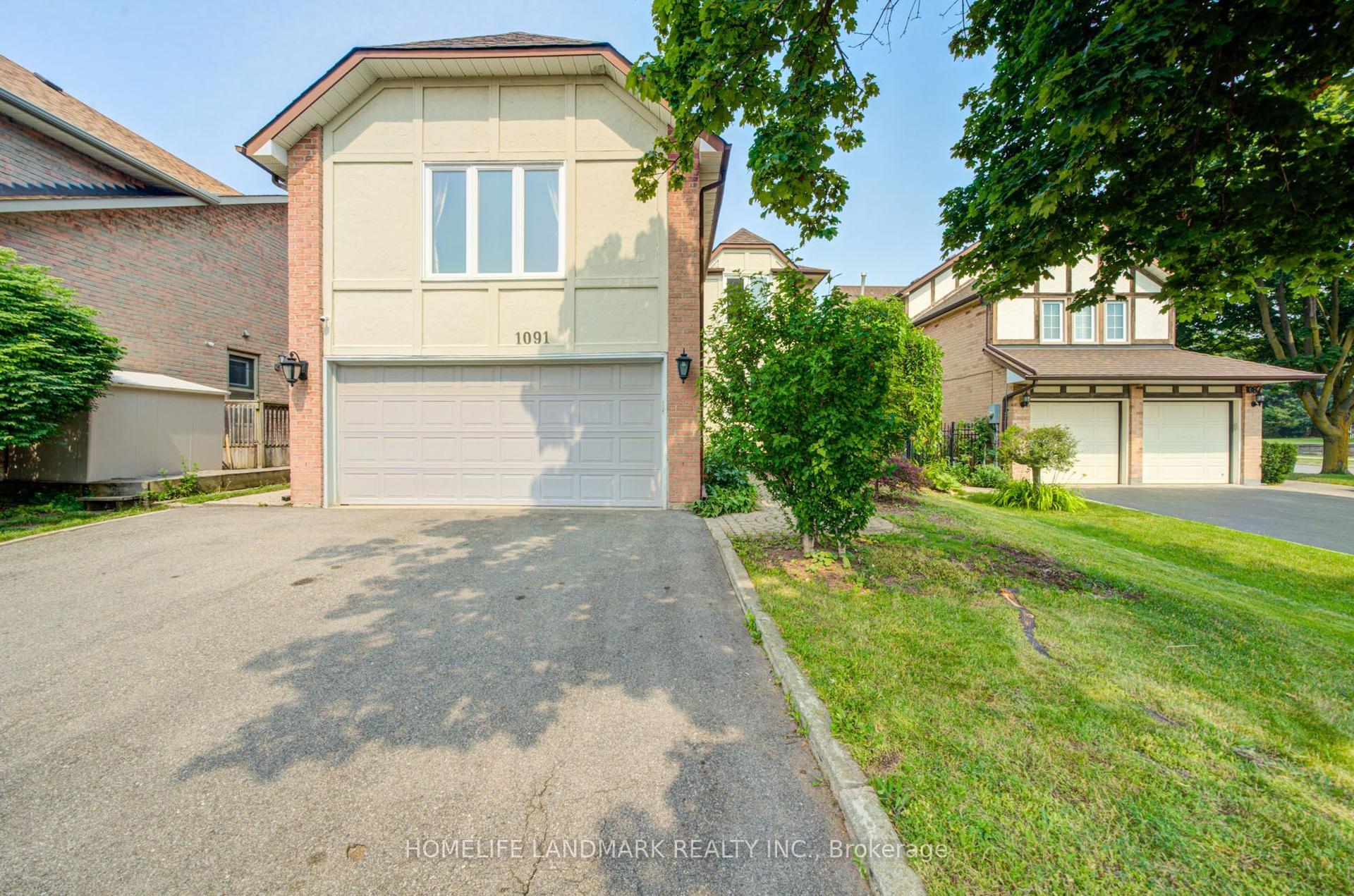1091 Queens Avenue, Oakville — Detached for sale, photo 1