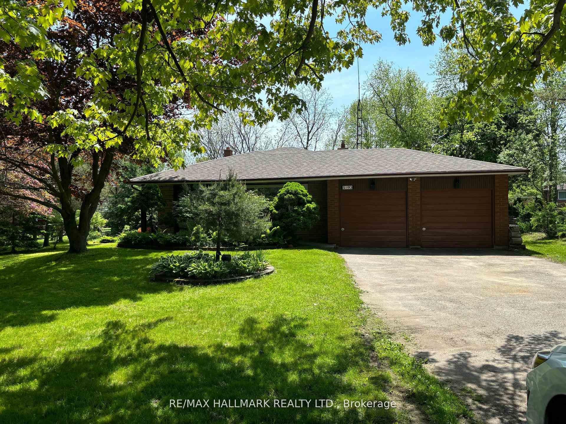 5193 Aurora Road — photo 1