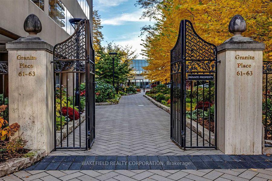 61 St Clair Avenue W 505 #505, Toronto — Condo for sale, photo 1