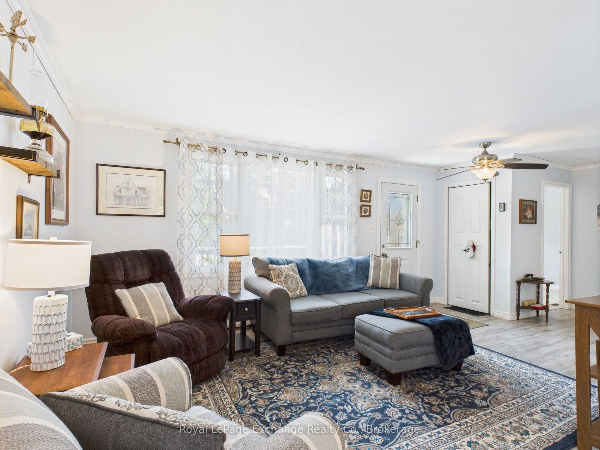 105 Menomini Road — photo 1