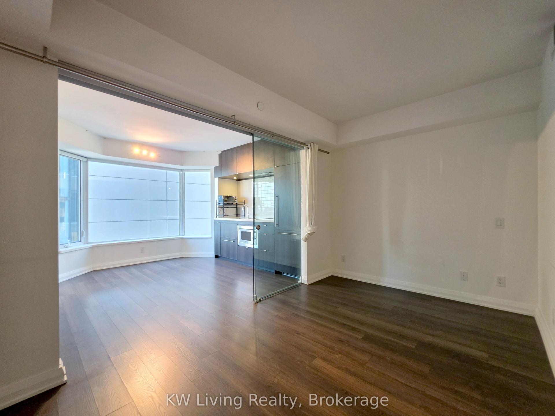 155 Yorkville Avenue 905 #905, Toronto — Condo for lease, photo 1