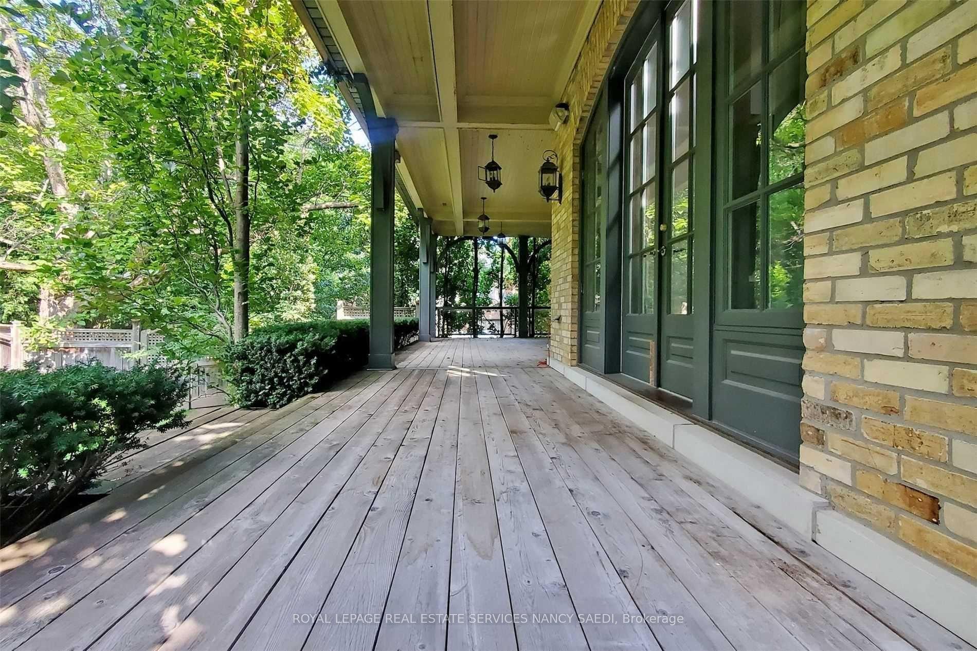 10 Blyth Dale Road — photo 1