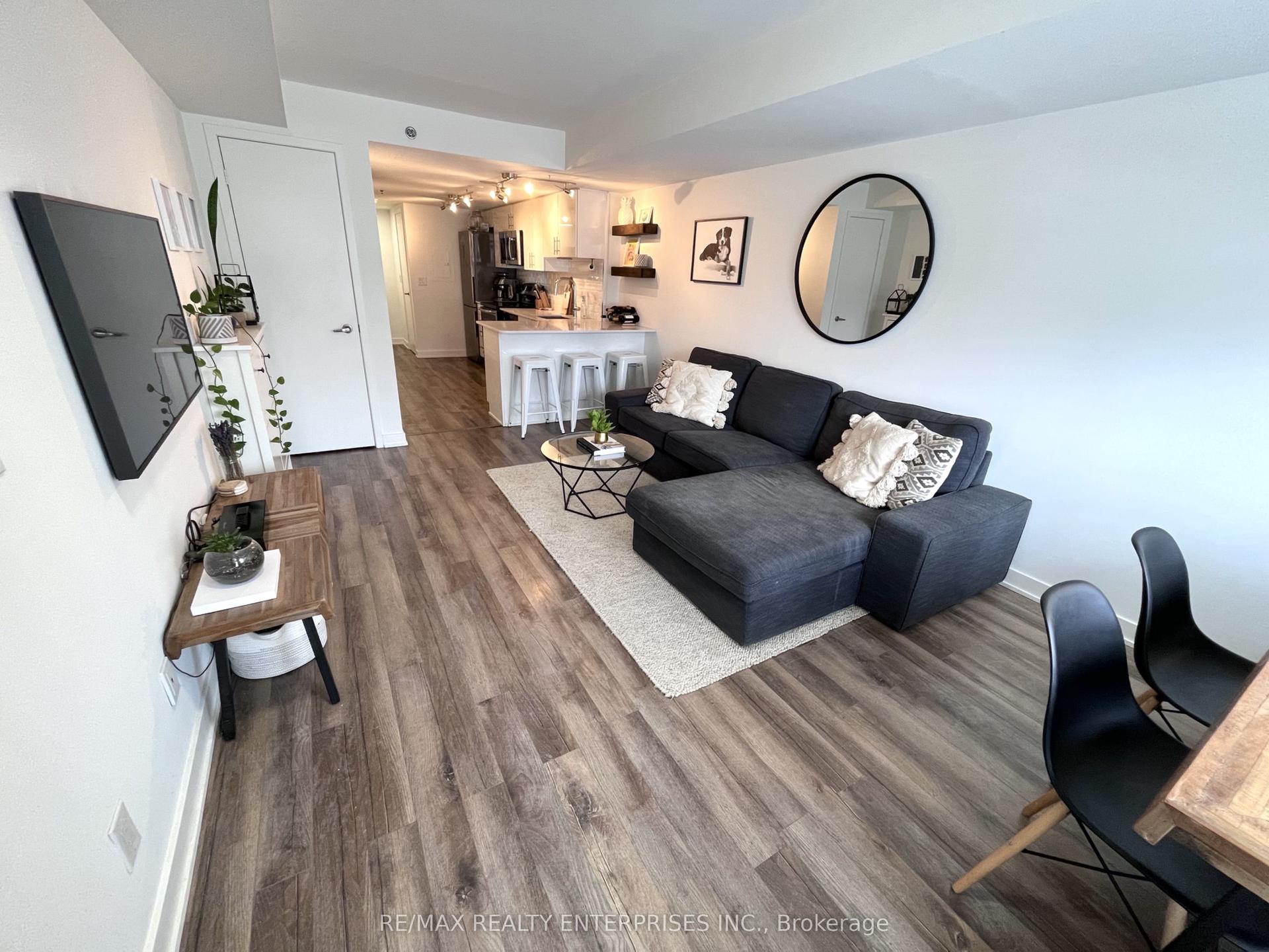 11 Superior Avenue TH1 #TH1, Toronto — Condo Town for sale, photo 1
