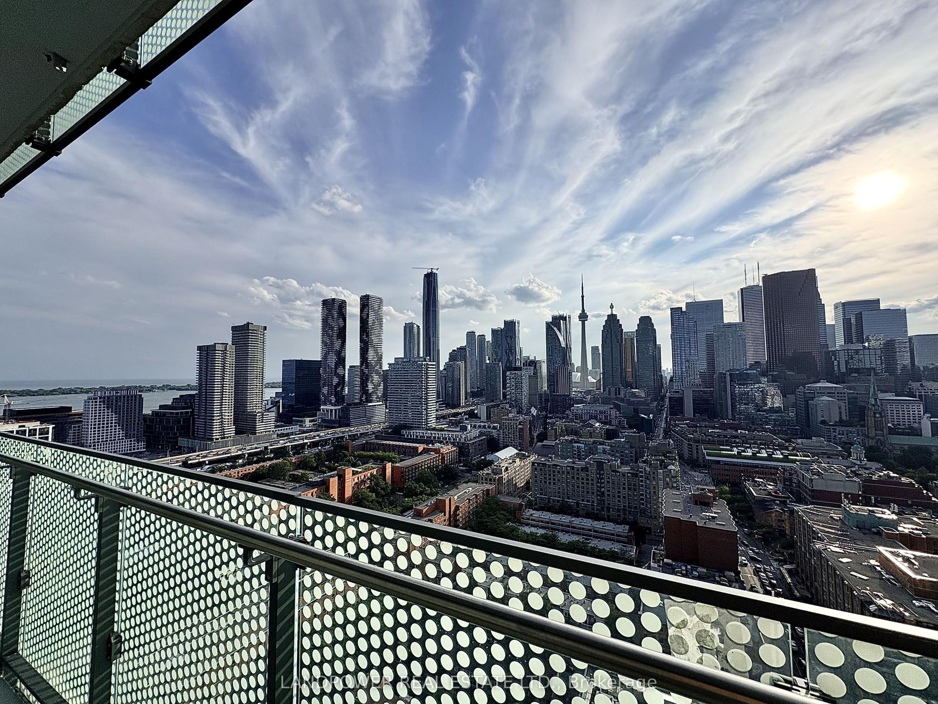 135 Lower Sherbourne Street 2832 W #2832 W, Toronto — Condo for sale, photo 1