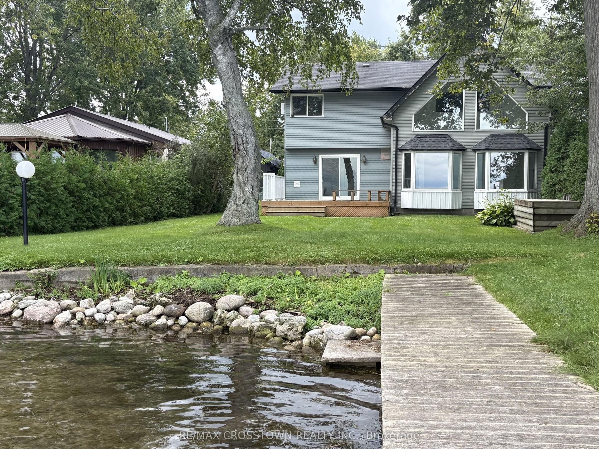128 Moores Beach Road, Georgina — Detached for sale, photo 1