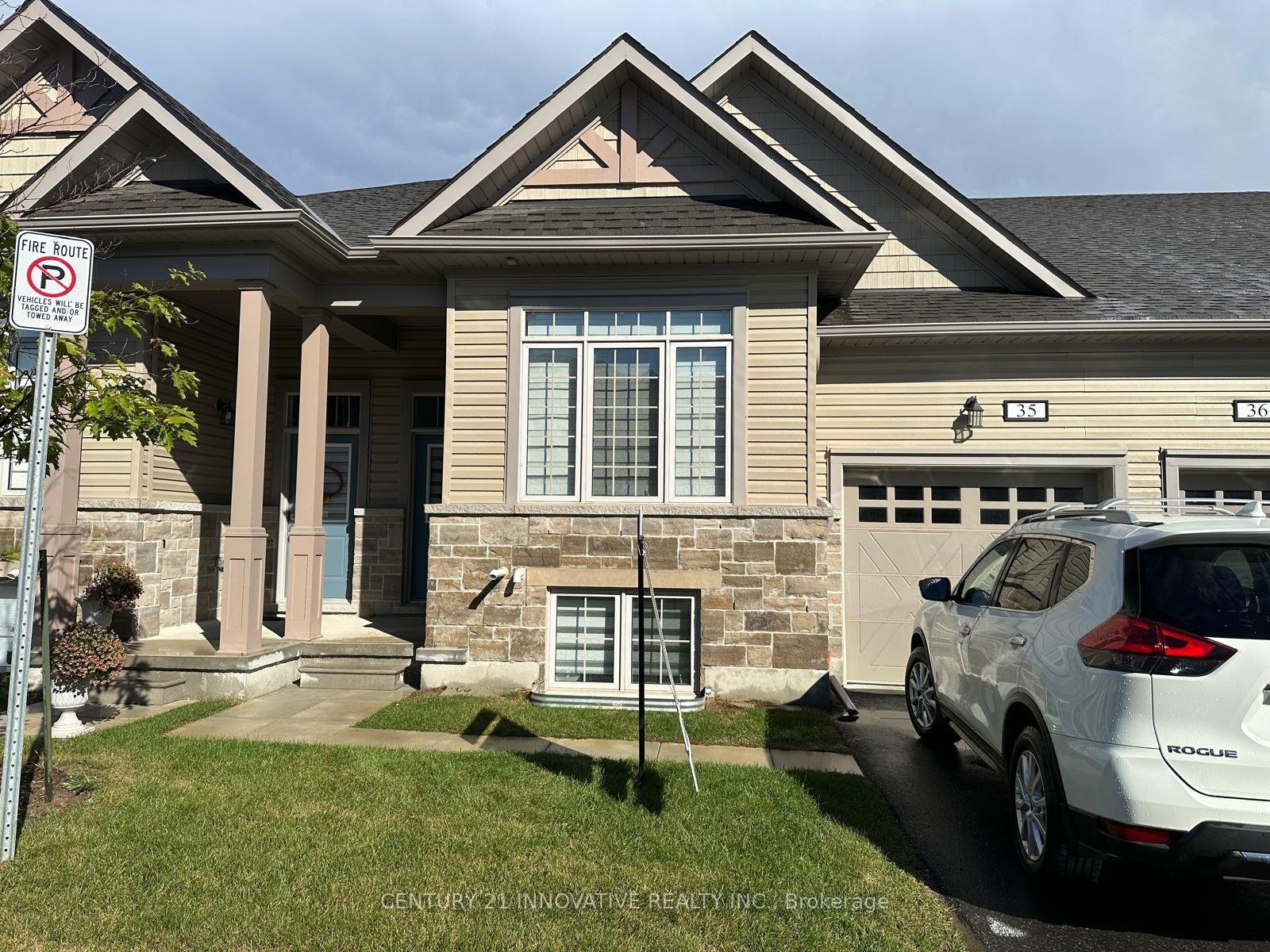 17 Lakewood Crescent S 35 #35, Kawartha Lakes — Condo Town for lease, photo 1