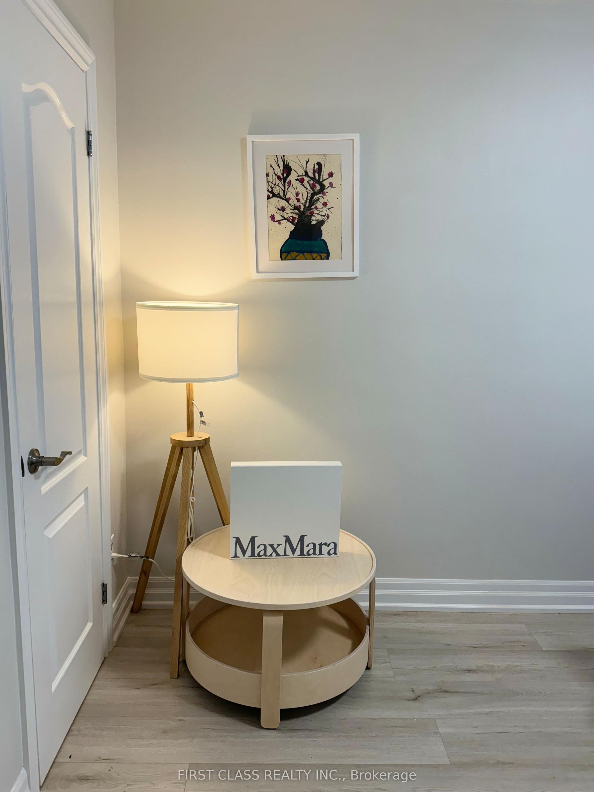 2910 Keele Street 1 #1 — photo 1