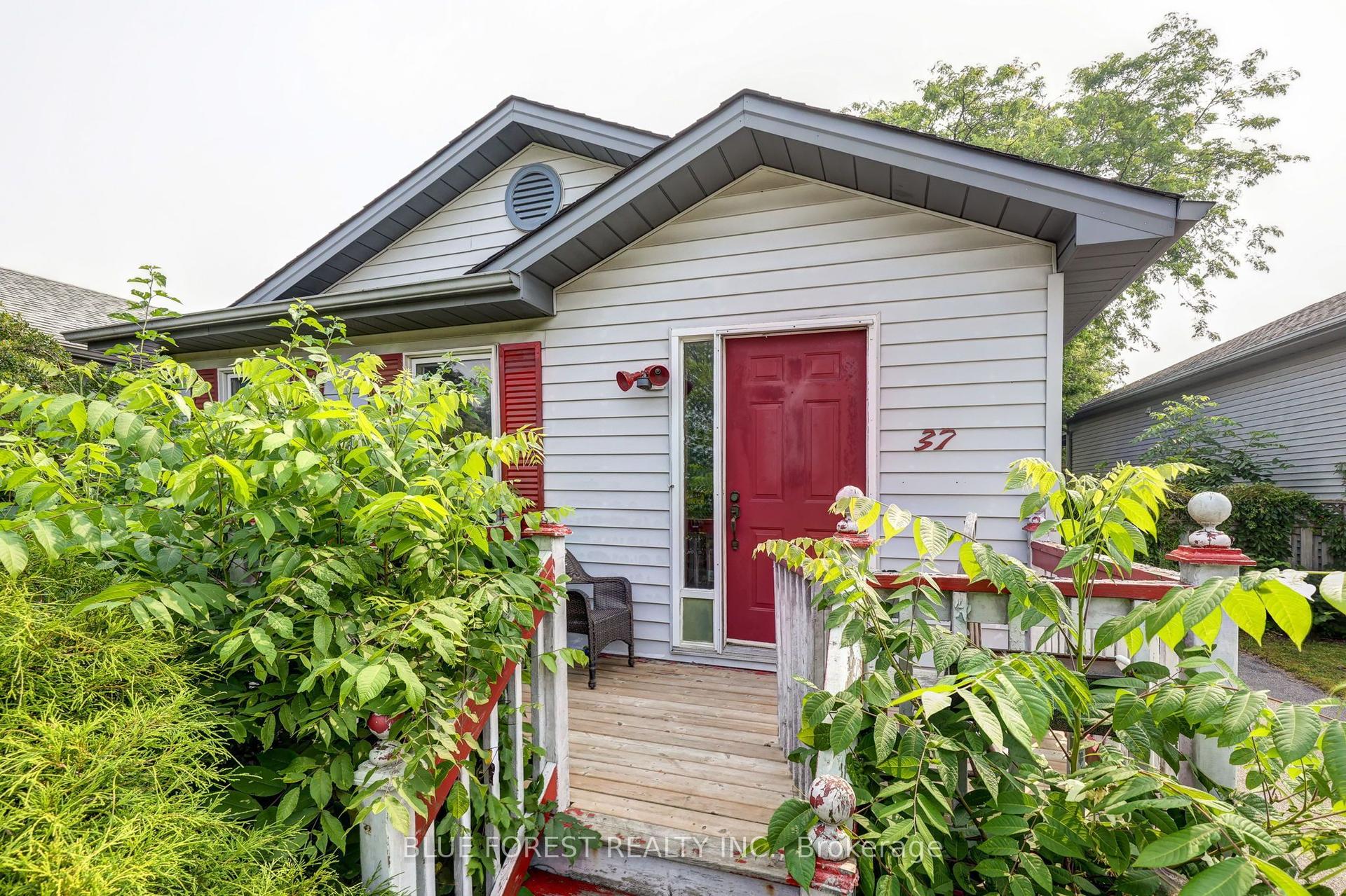 37 MELANIE Drive, Aylmer — Detached for sale, photo 1
