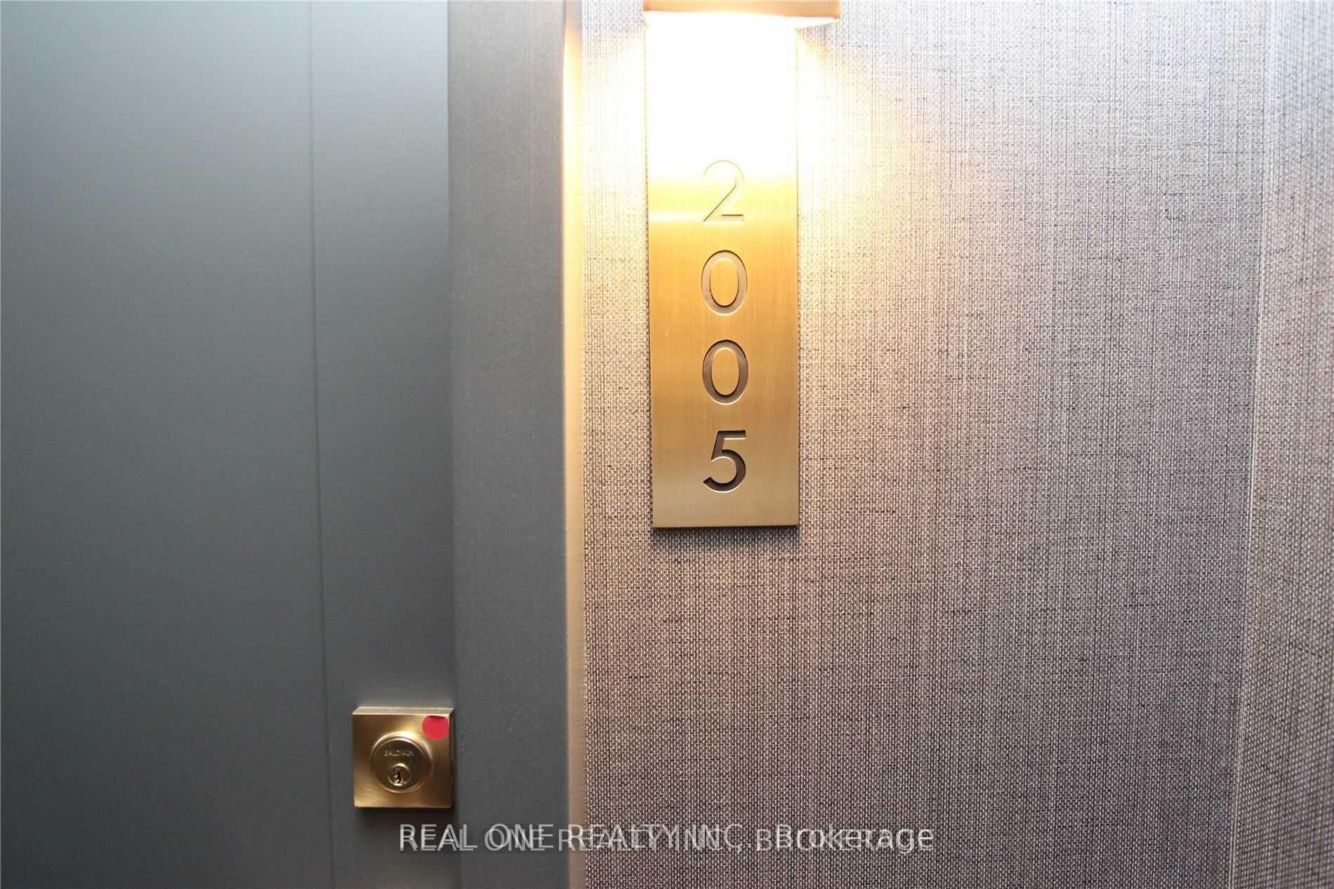 50 CHARLES Street 2005 #2005 — photo 1