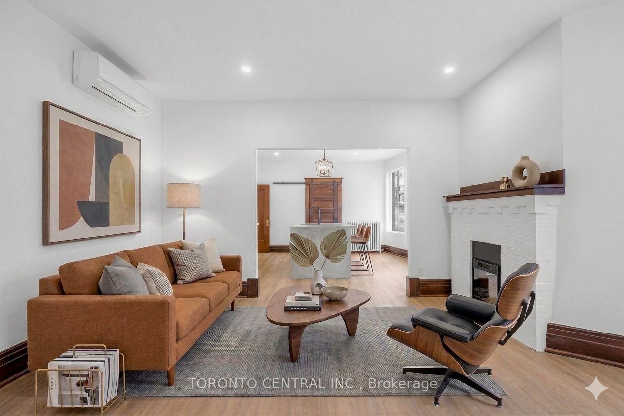 171 Parkside Drive Main #Main — photo 1