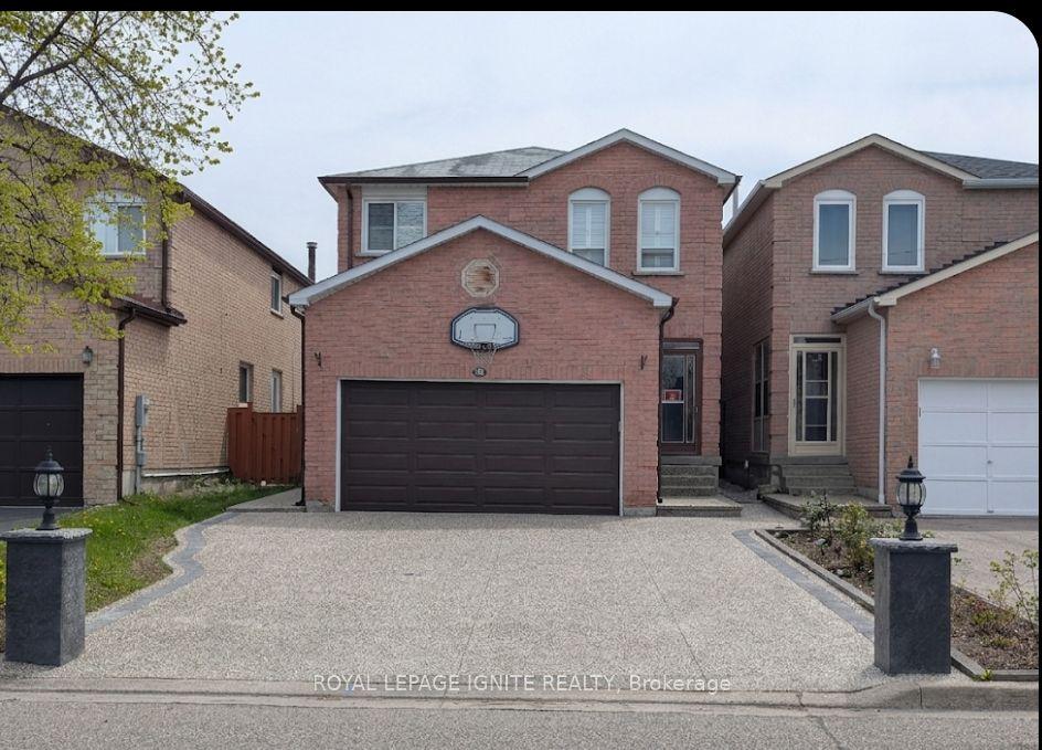 98 Chloe Crescent — photo 1