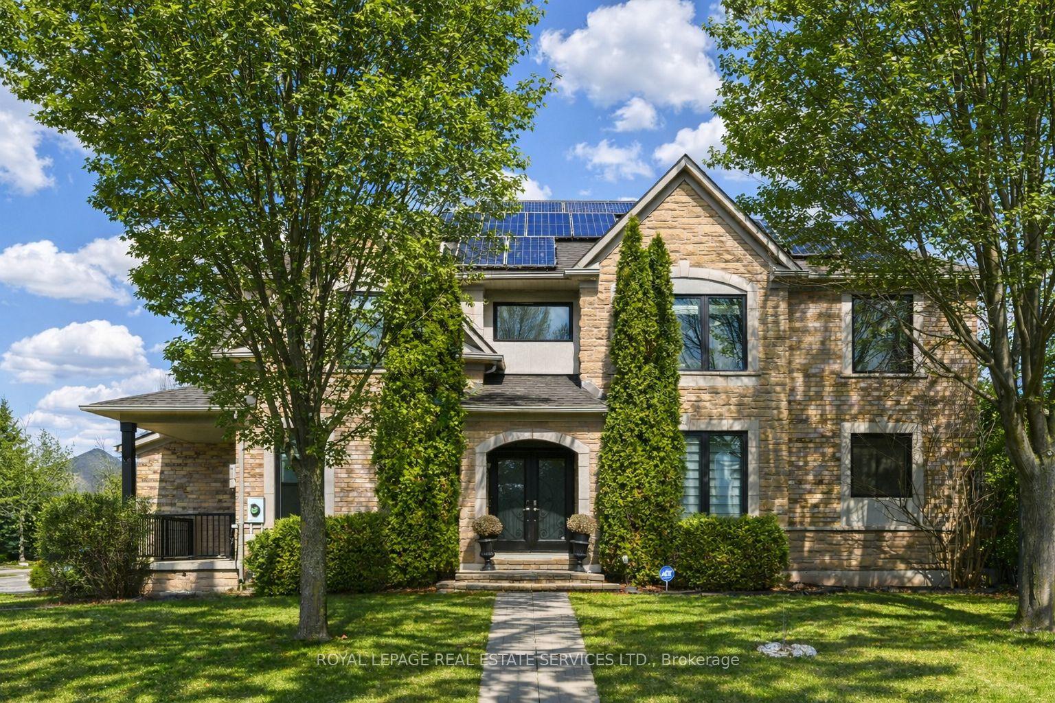 2353 Woodcrest Drive — photo 1