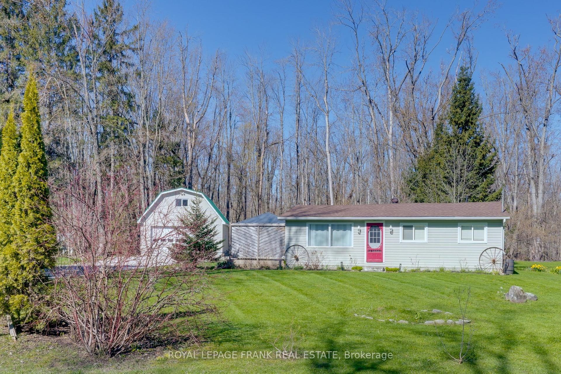 3576 John Street — photo 1
